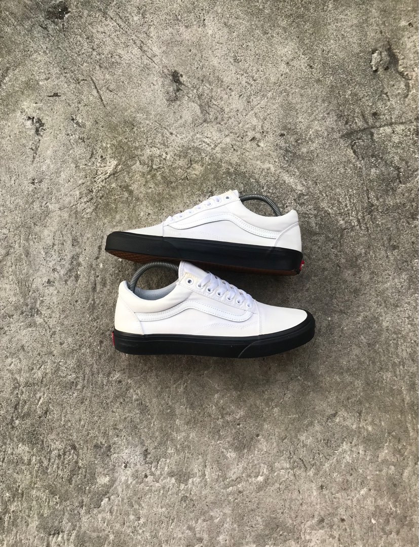 Vans old skool sales white black sole