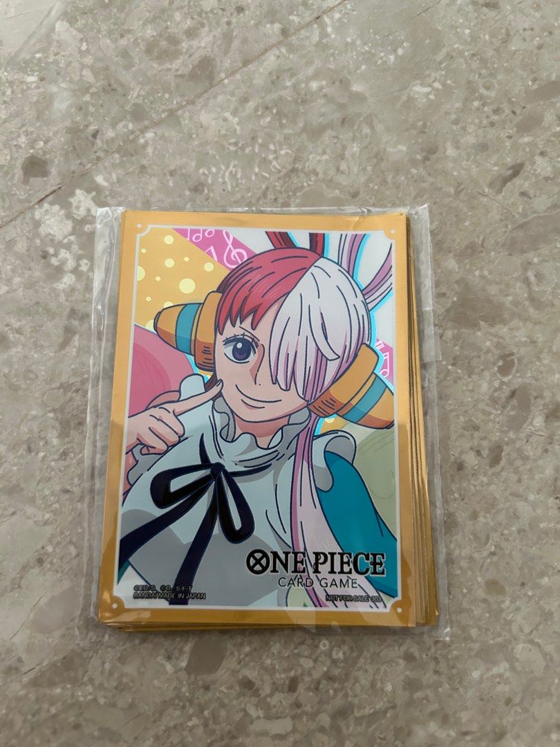 premium card sleeves Gold