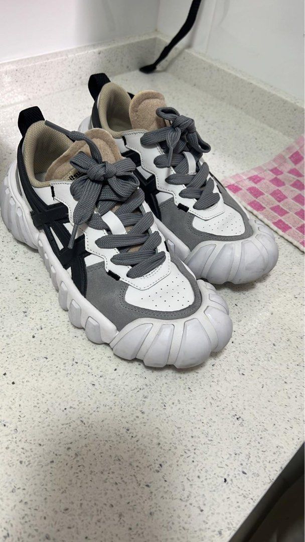 Tiger tennis shoes shop