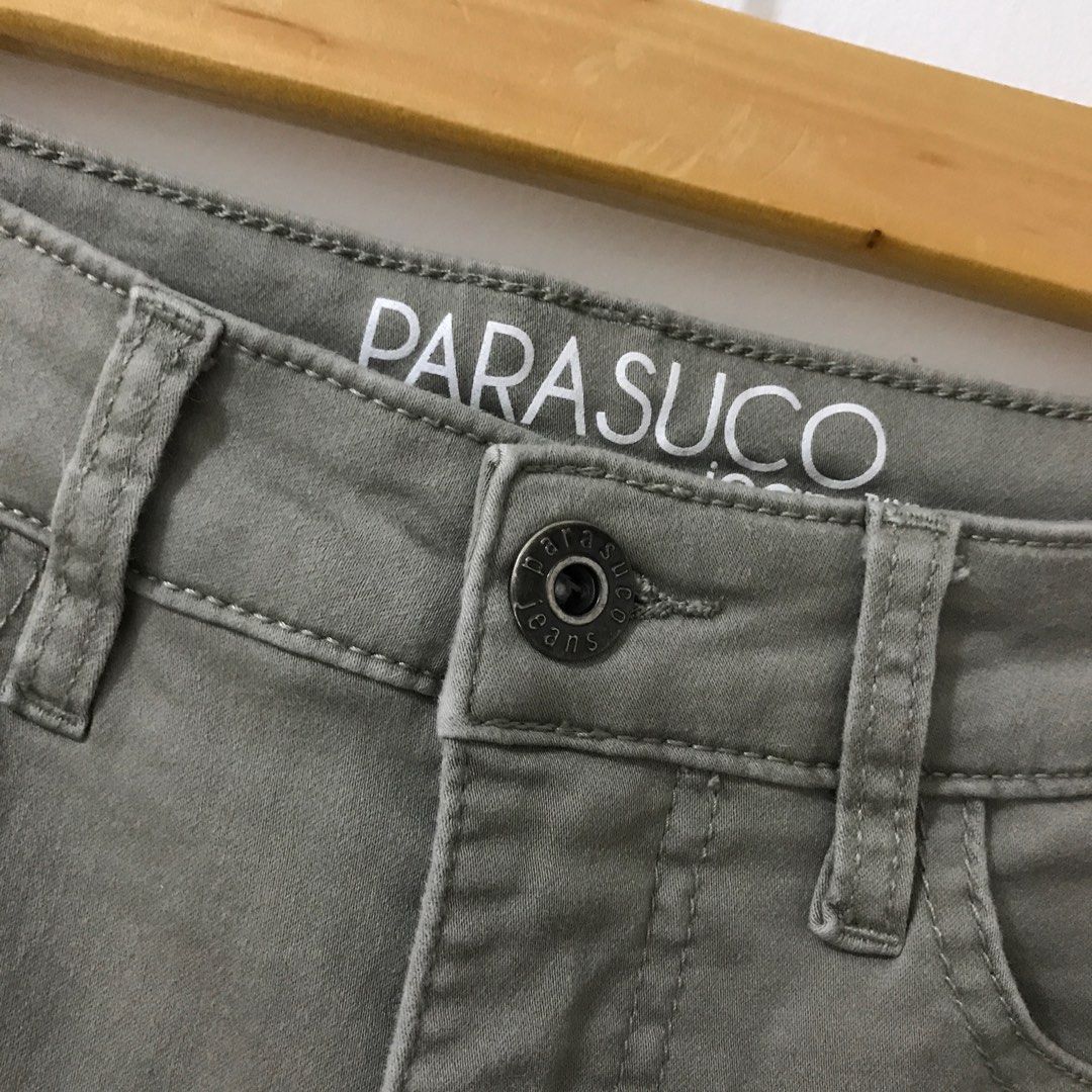 PARASUCO JEANS Regular Waist Green Bermuda Cuffed Shorts [SUPER SALE],  Women's Fashion, Bottoms, Shorts on Carousell