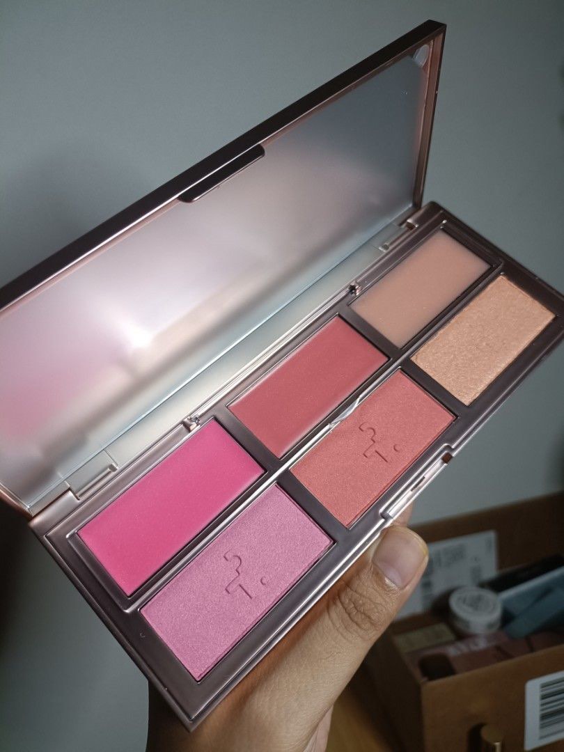 Patrick ta Major Headlines Vol 2 Blush Palette, Beauty & Personal Care,  Face, Makeup on Carousell