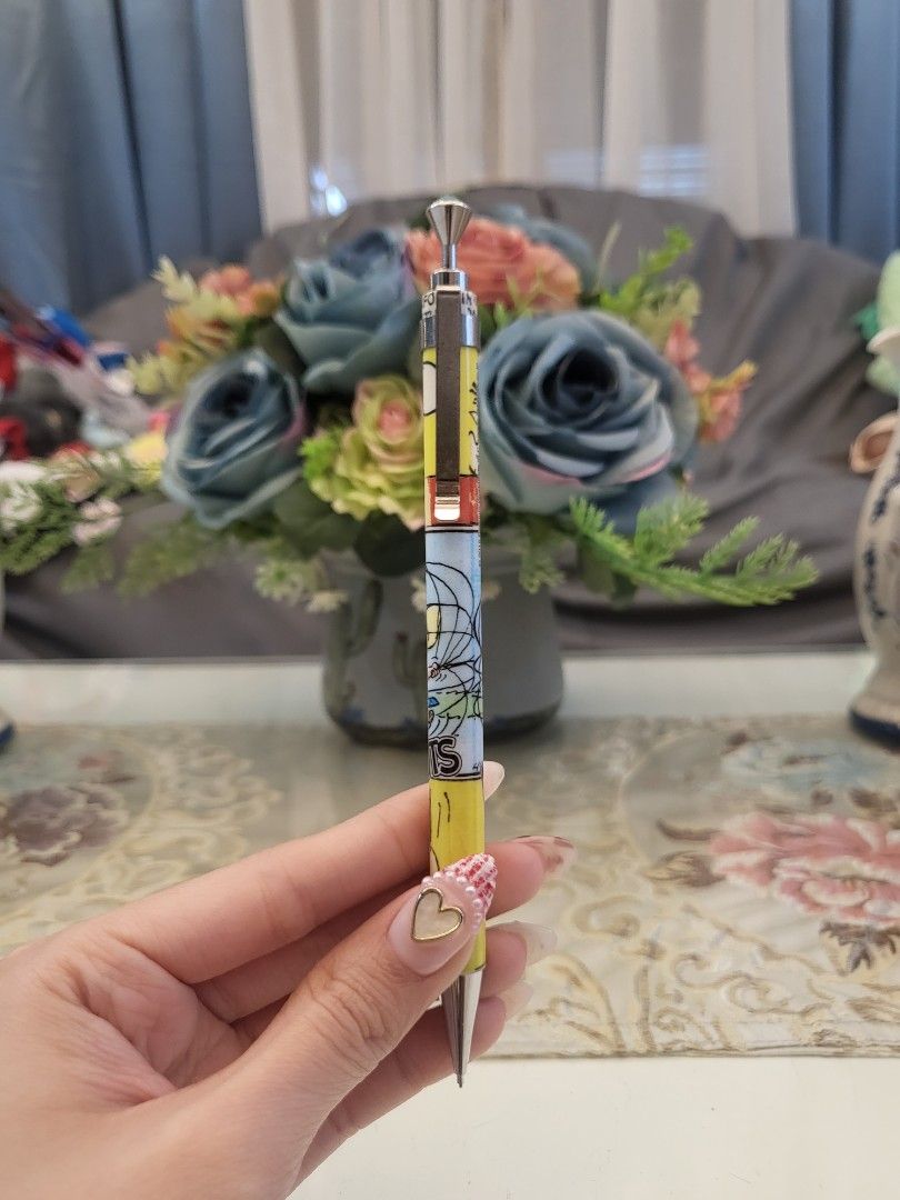 Peanuts Snoopy Mechanical Pencil (Category: Stationery & School Supplies) located in San Fernando. Submitted by jpmarketplace2023 (Listing ID 1282579509, Image 2). Description: -Peanuts Snoopy mechanical pencil for only PHP170 -Authentic from Japan.