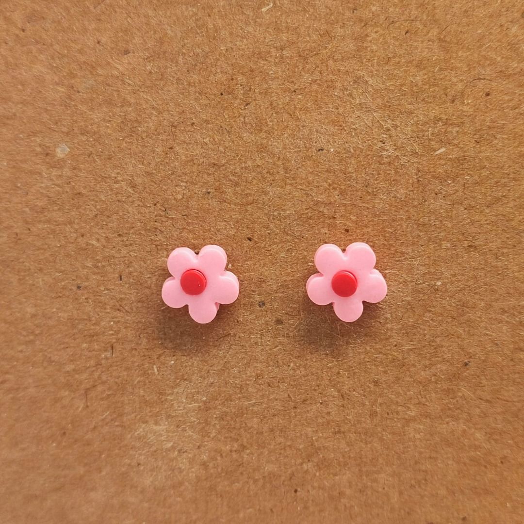 Red flower stud best sale earrings