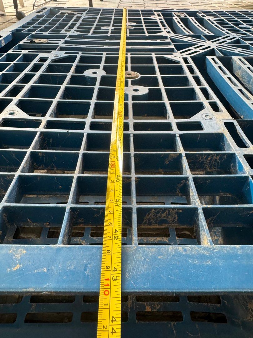 PLASTIC PALLET FOUR WAY MESH TYPE (Category: Construction & Building Materials) located in Quezon City. Submitted by nepniemz (Listing ID 1282500096, Image 3). Description: 1200X1000X150mm.