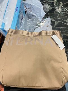 由 alties (刊登 ID 1282409060，圖片 1) 提交，位於 的 (類別：)，說明：。