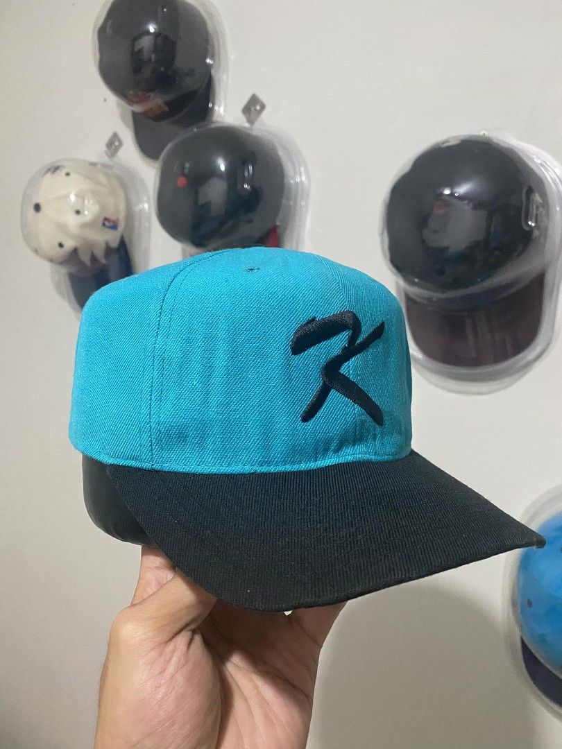 RANDOM CAPS WOOL (Category: Caps & Hats) located in Magarao. Submitted by retro_rackph (Listing ID 1282505101, Image 1). Description: authenthic.