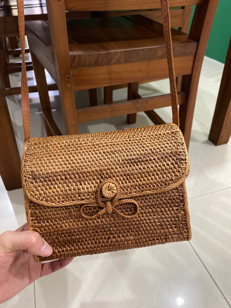 Rectangular rattan store bag