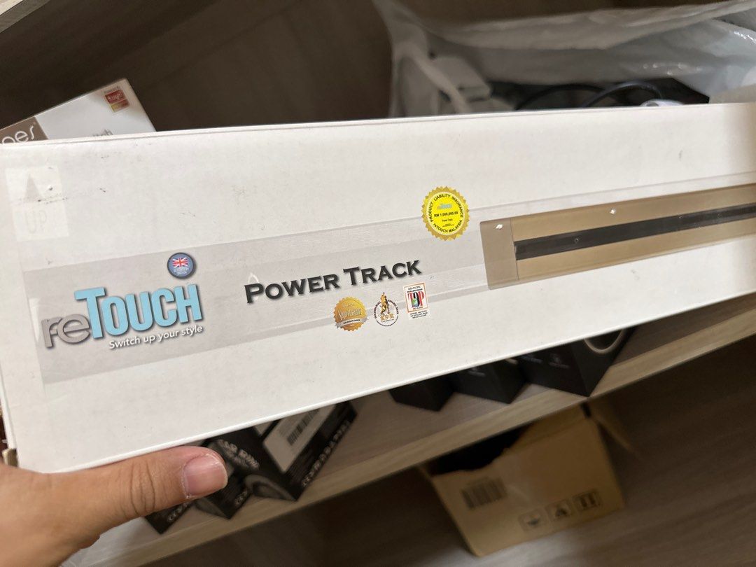 Retouch Trackplug Retouch power track 400m concealed - Grey, TV & Home Appliances ...