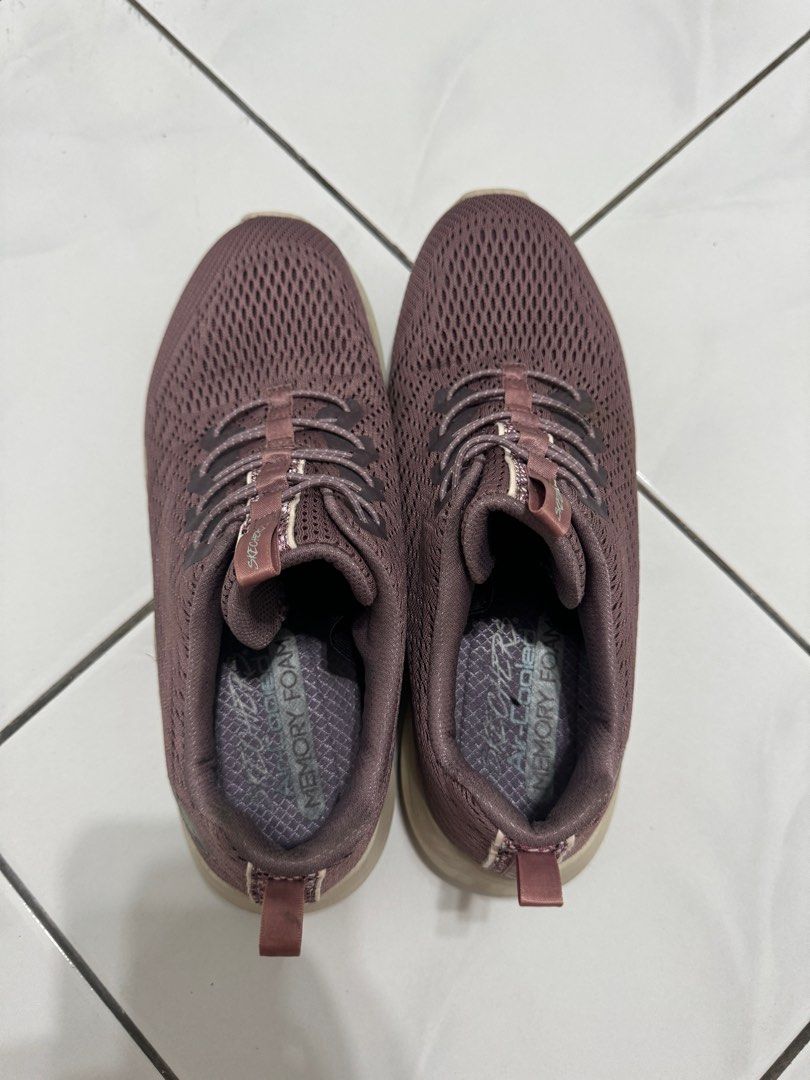 Skechers ultra flex lite groove top