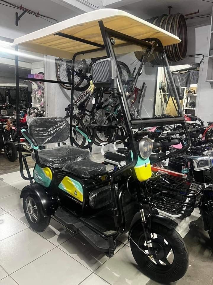 SUPER 001C 3WHEELS E-TRIKE WITH ROOF & WINDSHIELD (Category: Bicycles) located in Pasig City. Submitted by gemma_00 (Listing ID 1282457918, Image 2). Description: RESTOCKED‼️ BEST SELLER & SUPER AFFORDABLE TRANSFORMER E-TRIKE 👌 👉SUPER 001C 3WHEELS E-TRIKE WITH ROOF & WINDSHIELD 💥SALE PRICE▪️27,000👌 ✅FREE TRAPAL ✅FREE ASSEMBLE & DEMO ✅WITH CERT OT OWNERSHIP Available color 💛Black yellow ❤️Black red 💚Green yellow 🖤Gray green Specs: 👇👇👇 ✔️