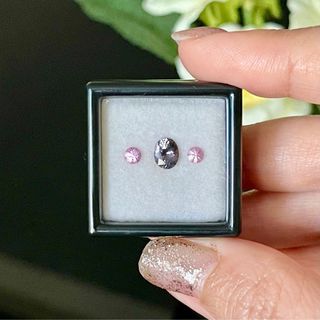 (Category: ) located in . Submitted by bling_it_back (Listing ID 1282518403, Image 1). Description: .