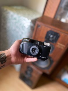 (Category: ) located in . Submitted by pakcameras (Listing ID 1282424974, Image 1). Description: .