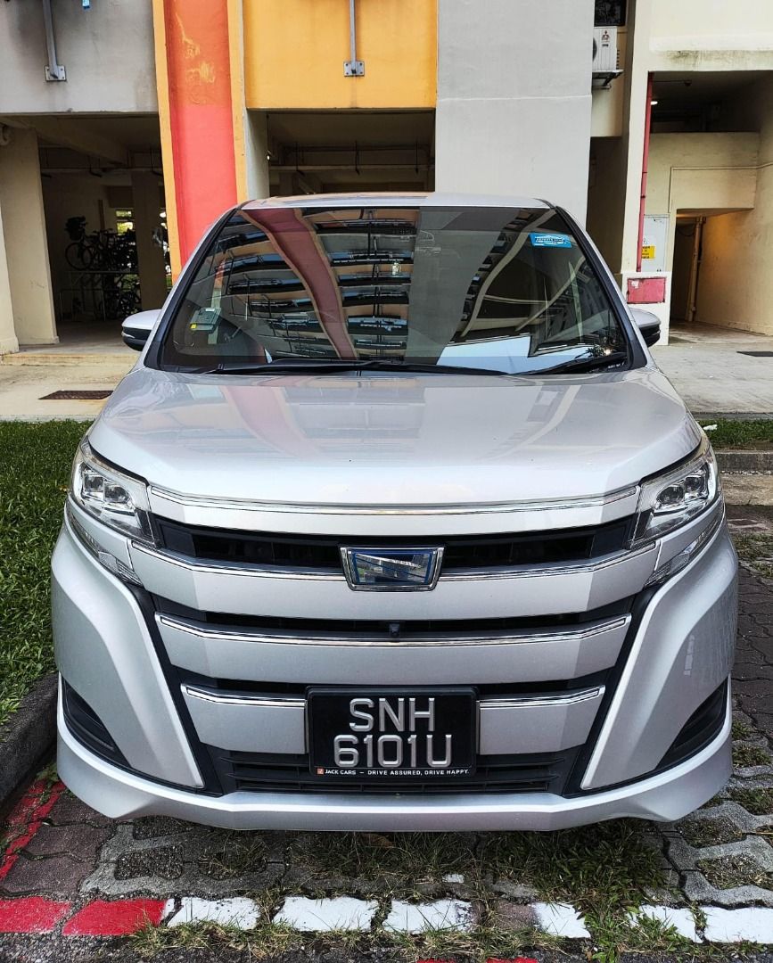 Toyota Noah Hybrid Hybrid (2021 MODEL)628726830964511113