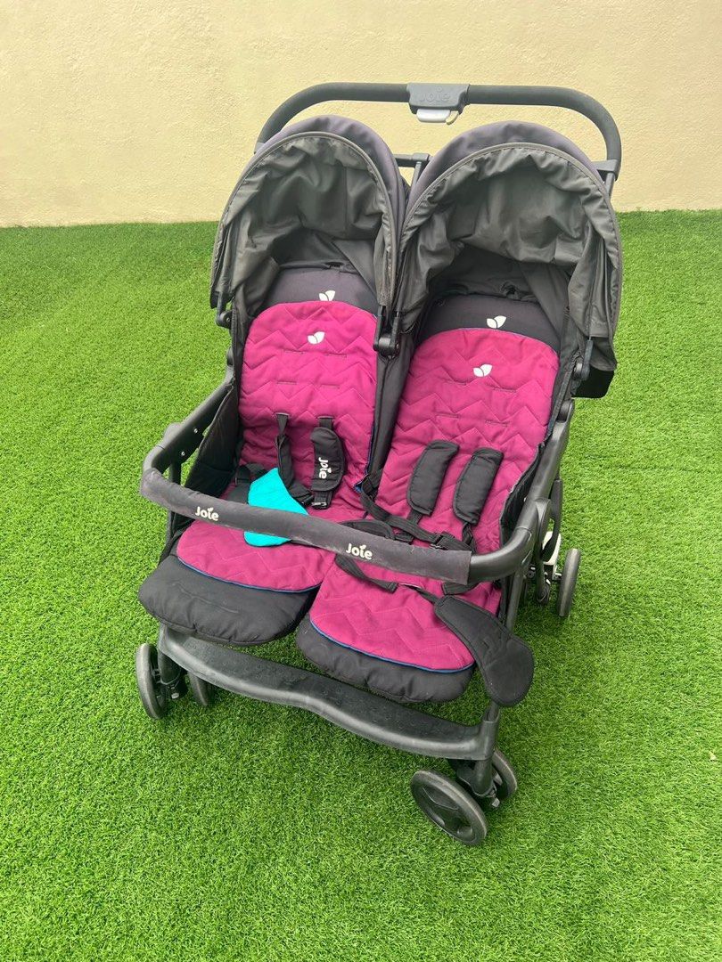 Joie aire twin pink sale & blue
