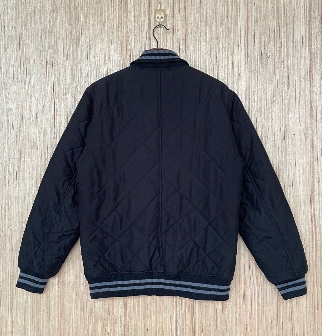 Uniqlo GU Bomber Jacket Men s Fashion Coats Jackets and Outerwear on Carousell