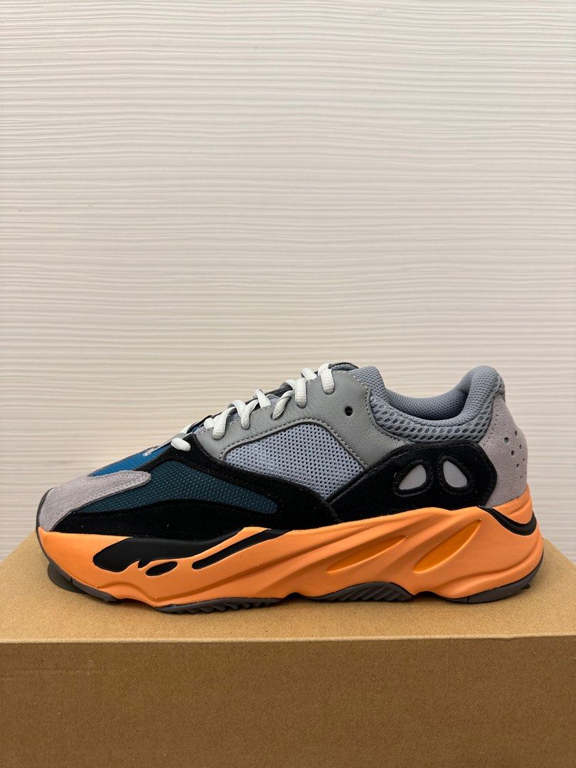 Adidas us yeezy 700 orange 2025