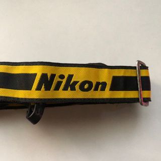 [used] nikon-fa film camera strap