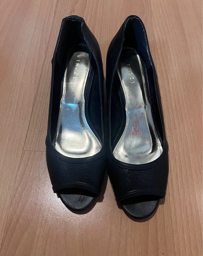 Vincci Open toe Kitten Pumps Women s Fashion Footwear Heels on Carousell