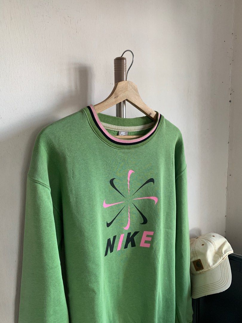 Mint nike sweatshirt clearance