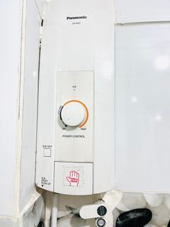 Water Heater (Panasonic DH - 3HS2)