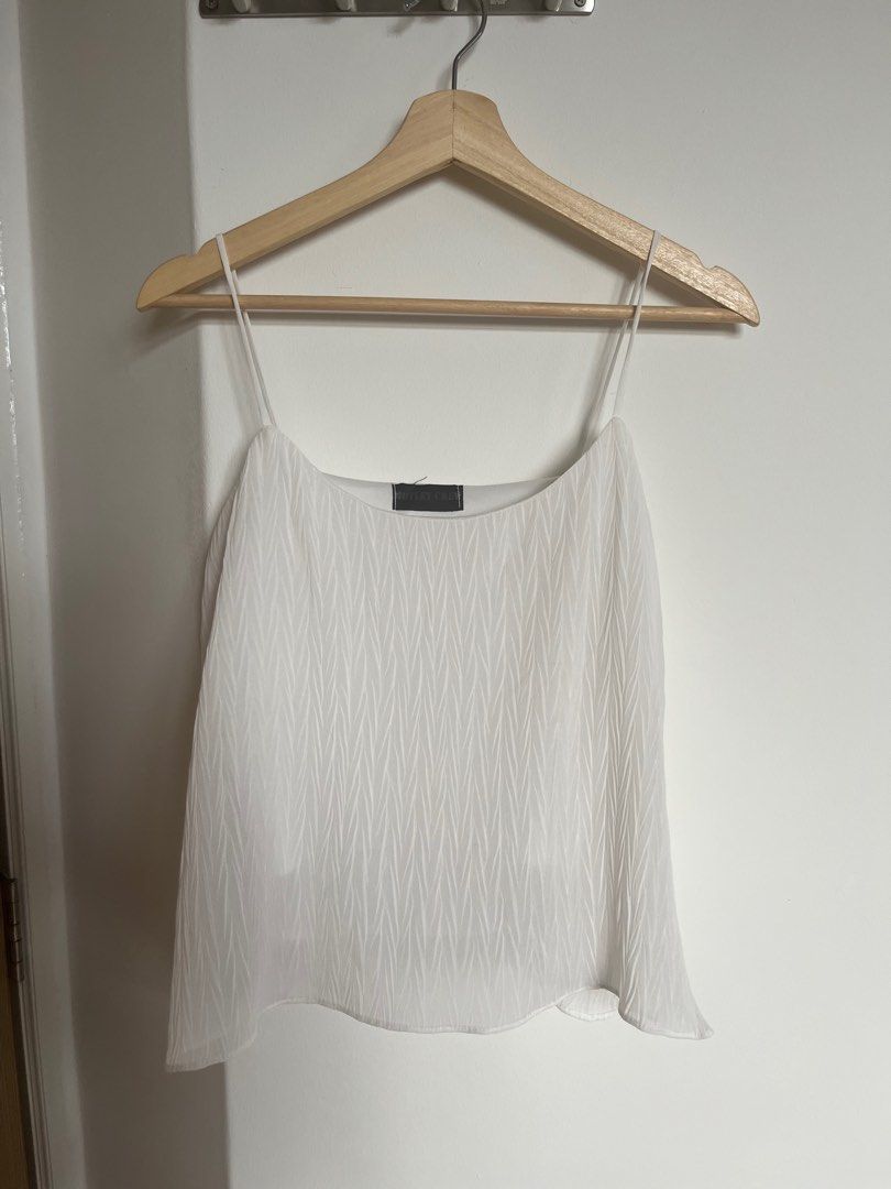 White spaghetti strap hotsell top