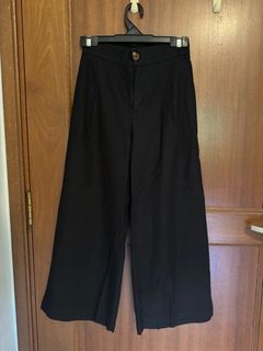 (Category: ) located in . Submitted by dchua91 (Listing ID 1282457571, Image 1). Description: .