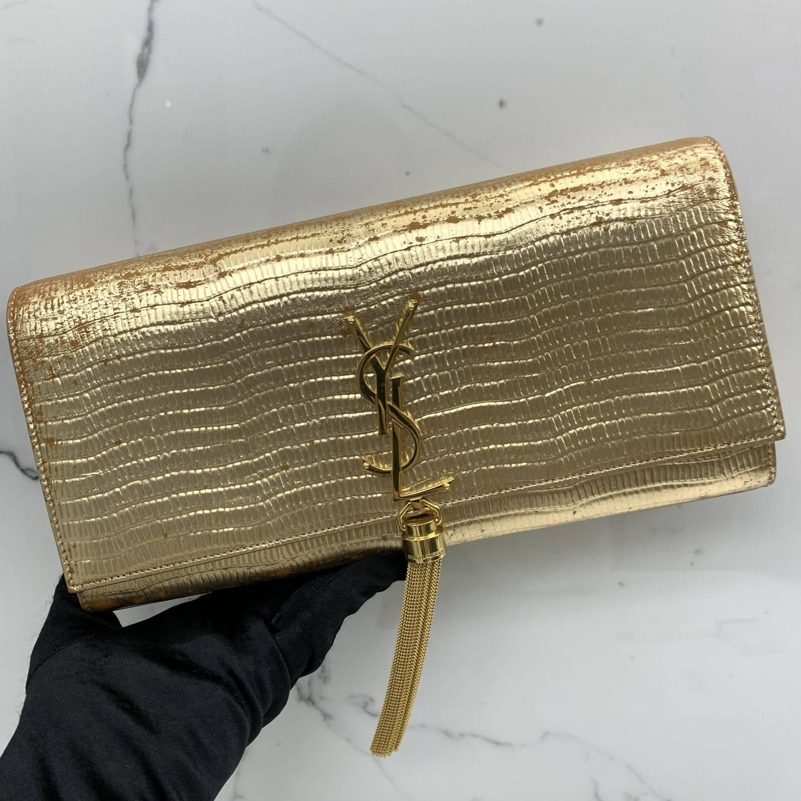 YVES SAINT LAURENT 326080 GOLD KATE WITH TASSEL CLUTCH 247001777