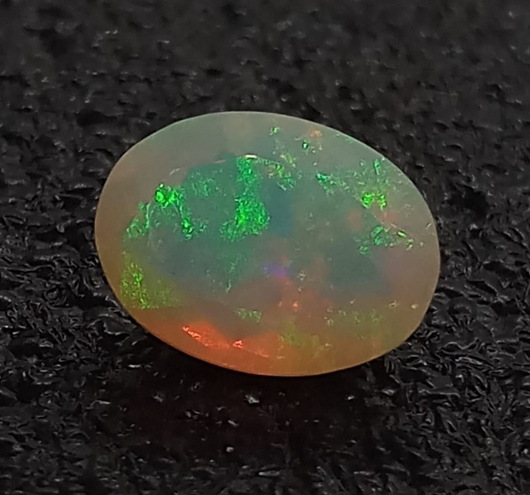 White fire clearance opal price