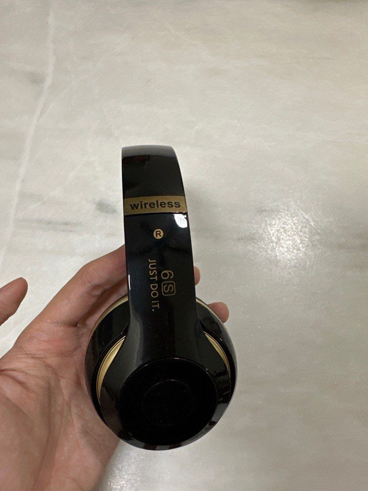 6s wireless headphones best sale just do it