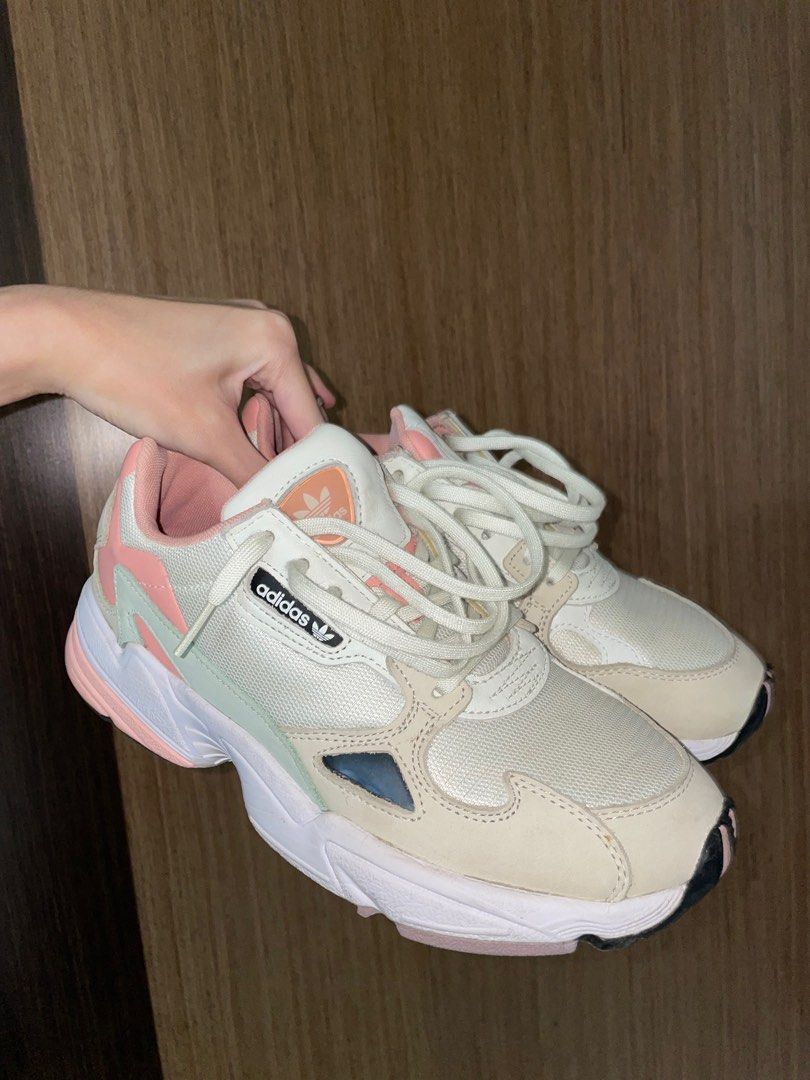 Adidas falcon white tint raw white trace pink best sale