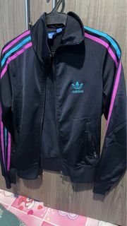 (Category: ) located in . Submitted by bartermerch (Listing ID 1282789740, Image 1). Description: .
