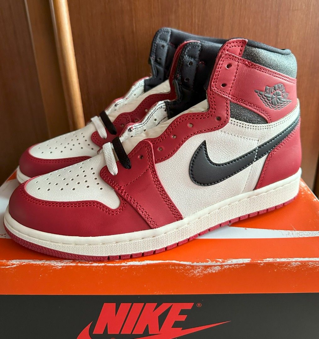 Air Jordan 1 Chicago Lost Found