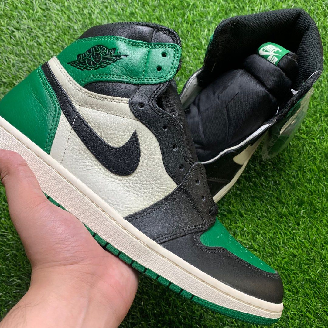 Jordan 1 clearance sports illustrated footlocker