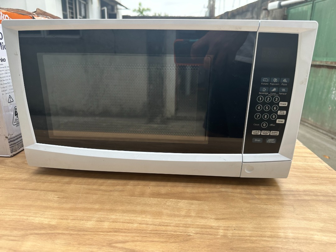 20l microwave kmart deals