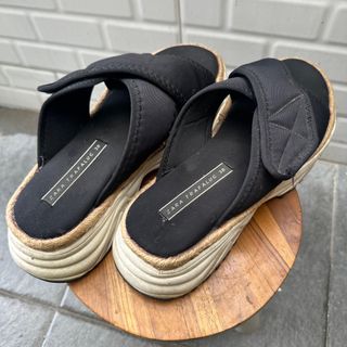 (Kategori: ) berada di . Dikirim oleh flamore (ID iklan 1282628811, Gambar 1). Deskripsi: .