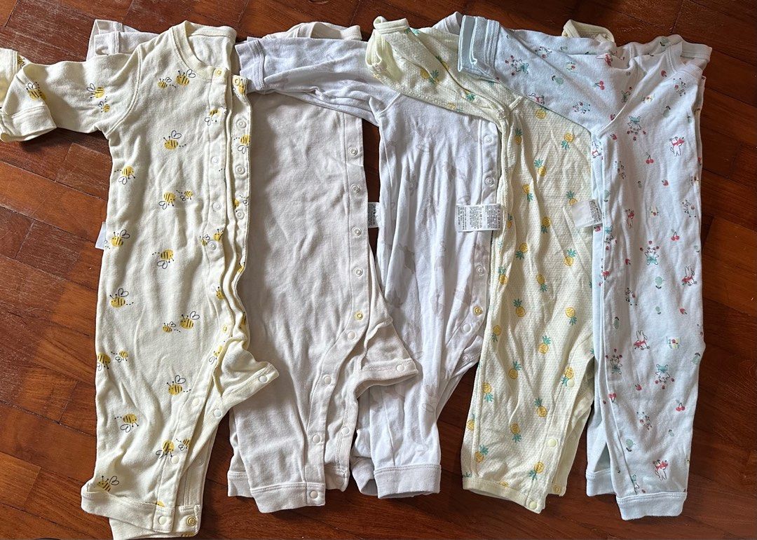 Baby Uniqlo Long Sleeve Onesie Bodysuit (80), Babies Kids