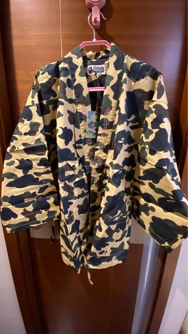 BAPE 1ST CAMO KIMONO LONG SHIRT YELLOW, 男裝, 外套及戶外衣服