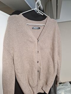 （分類：）位於 。 由 isaacarmy 提交（商品編號 1282690819，圖片 1）。簡介： 。