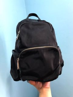Black Nylon Backpack 🖤