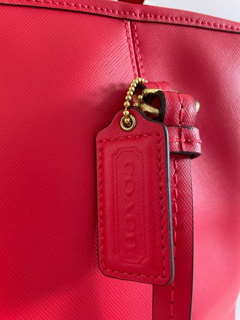 Red outlet coach tote