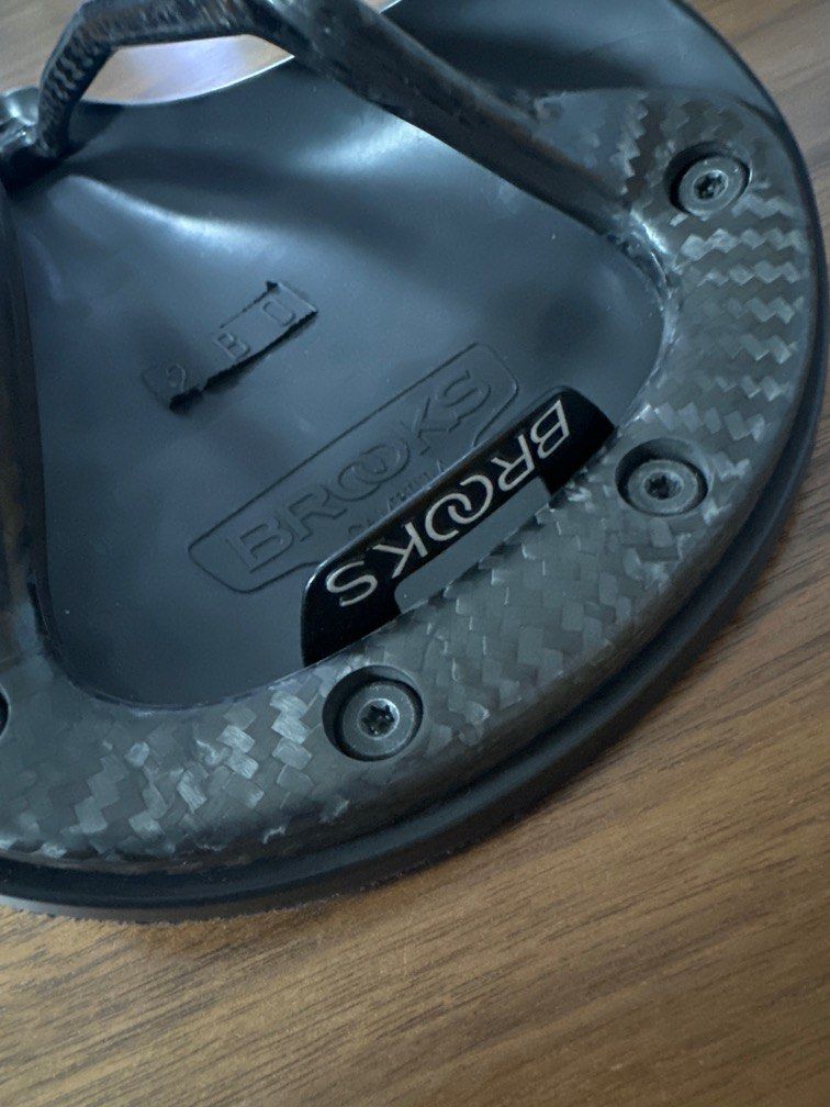 Brooks B13 carbon seat Carousell