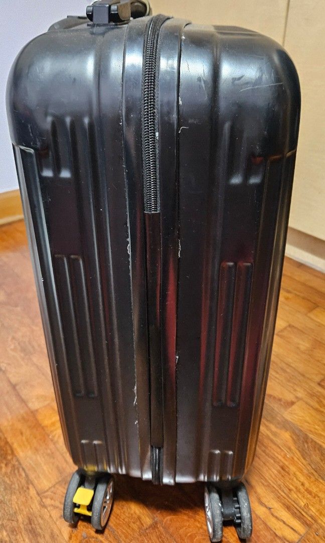 Hush puppies cabin luggage new arrivals