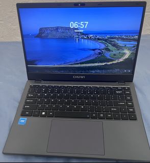 （分類：）位於 。 由 RedTeaXD 提交（商品編號 1282737038，圖片 1）。簡介： 。