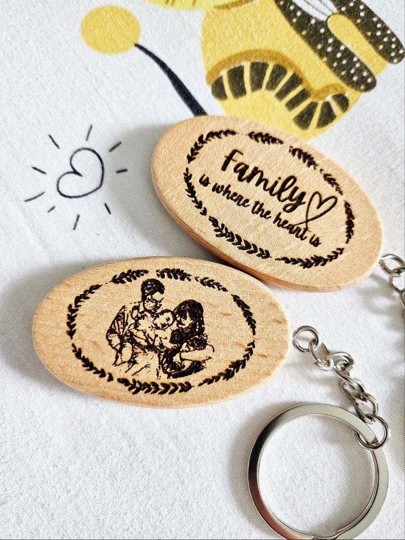 Customized Wooden Keychains Ultrasound Engraving Photo