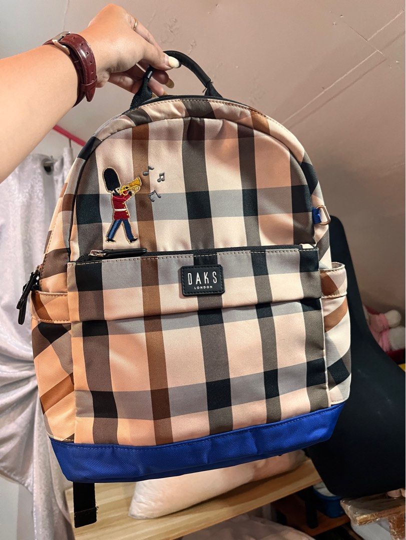 Daks backpack price outlet