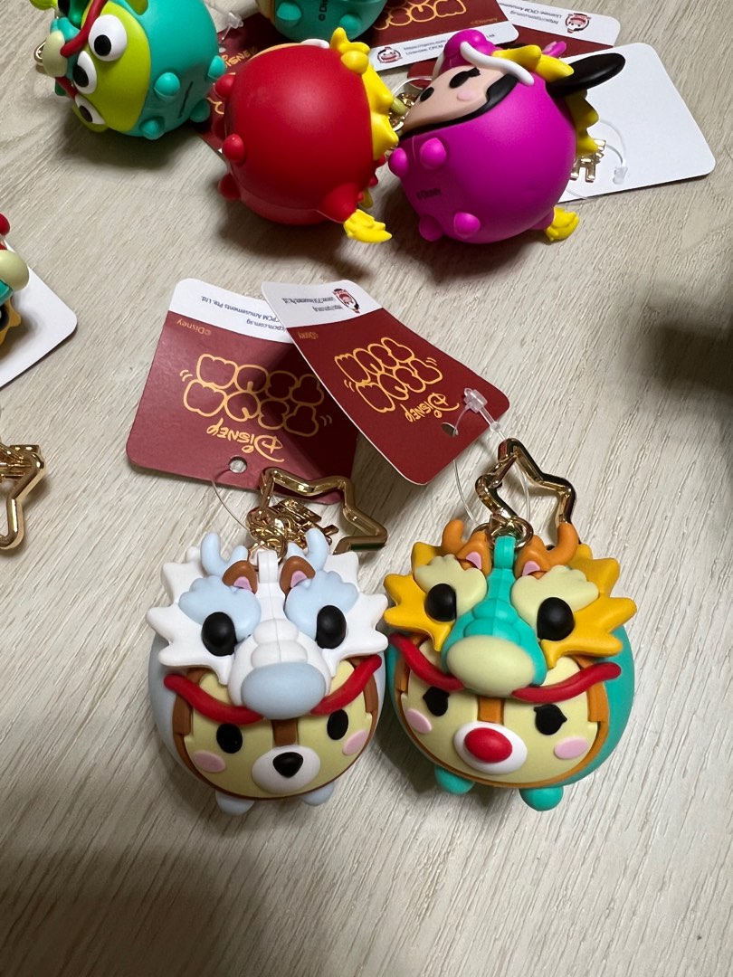 Disney tsum best sale tsum keychain