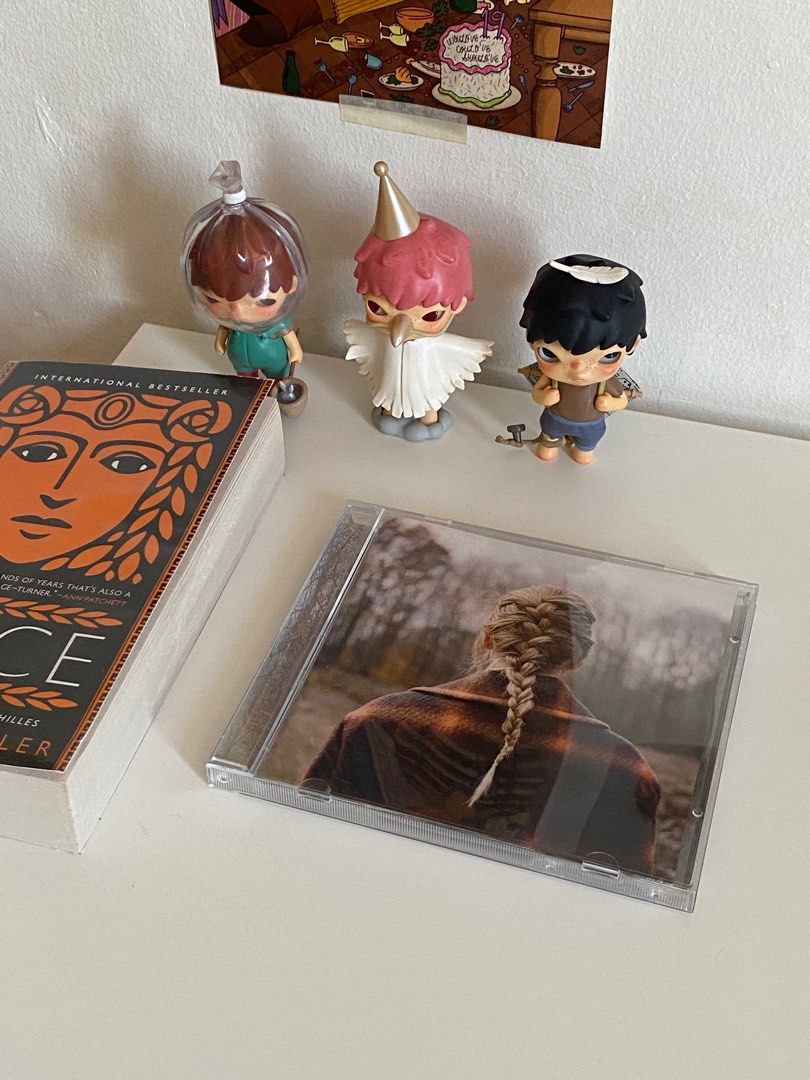 Evermore by Taylor Swift (Category: CDs & DVDs) located in Imus. Submitted by knjzpr (Listing ID 1282646096, Image 1). Description: Evermore by Taylor Swift ₱800 Almost brand new (Naka display lang sa bookshelf ko) Buy this with Evermore, and I’ll give it for ₱1,500 for both albums (Check the other listing) Meetup places: (Upon schedule) Imus, Cavite - Free Vito Cruz, Manila - With Handling Fee España, Manila - With Handling Fee DM ME FOR MORE IN