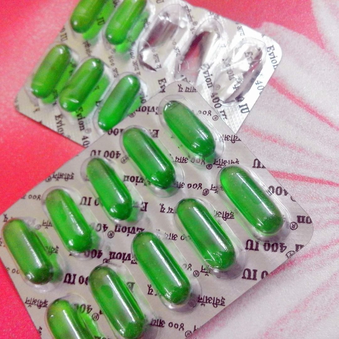 Vitamin e capsule shop for dark circles