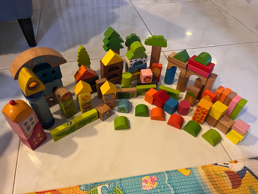 Oops happy building blocks top