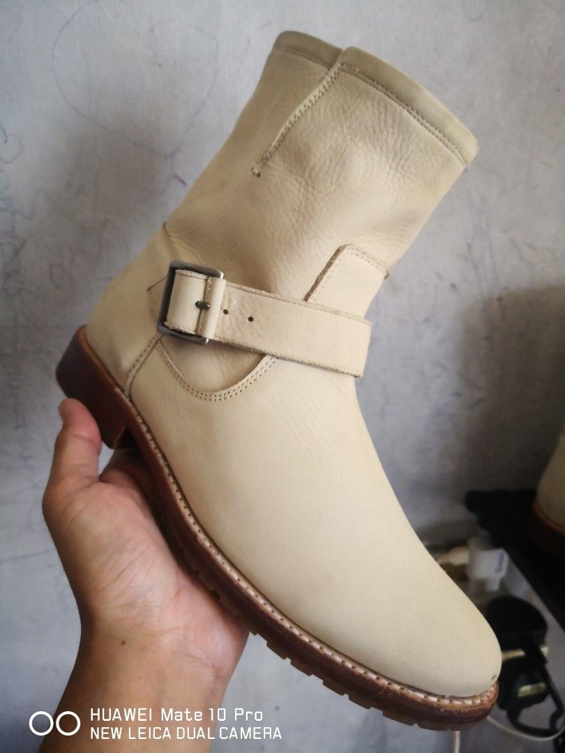 Frye clearance white boots